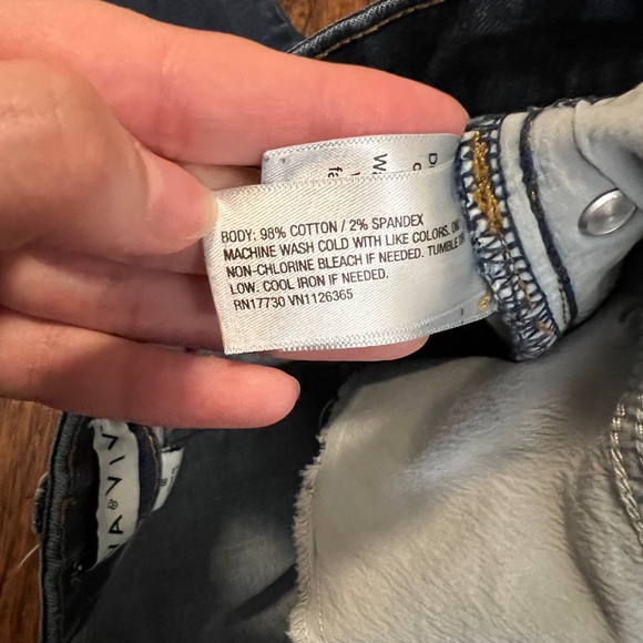 Ava & Viv High-Waist Flare Jeans - Picture 8 of 8